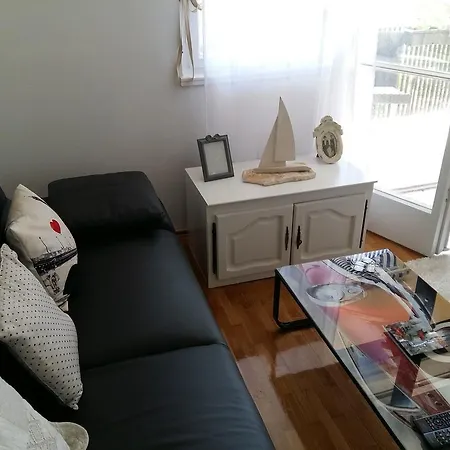 Apartment Macho *