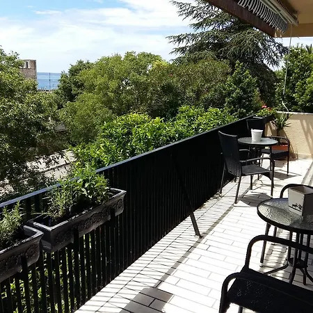 شقة Macho سبليت